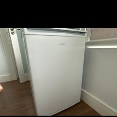 under counter fridge