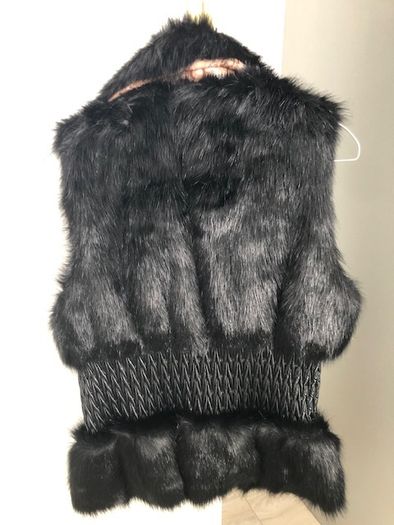 Fake fur gilet