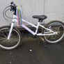 girls 20inch bike Image 2