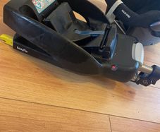 maxi cosy car seat and base