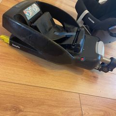 maxi cosy car seat and base