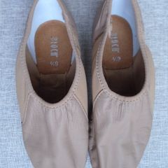 Bloch Split sole Jazz shoes, size 6.5. Dance shoes, Jazz shoes, Dance