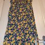 Amazing floral midi dress from Amber. Image 4