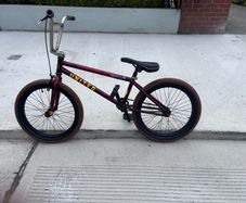 BMX United Supreme