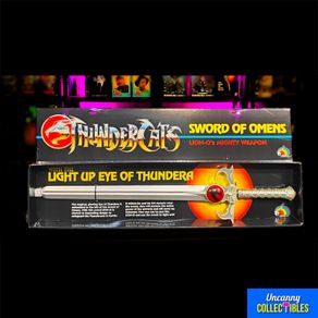 Thundercats Sword of Omens Trick or Treat Studios Light Up Prop Replica