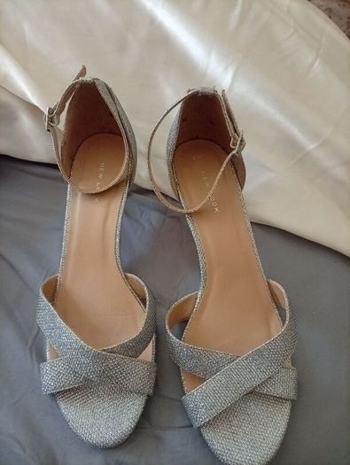 Ladies glamour sandals see photos