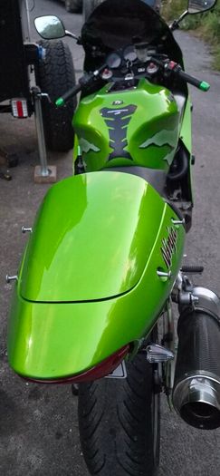 Kawasaki zx12r may swap gsxr 1100