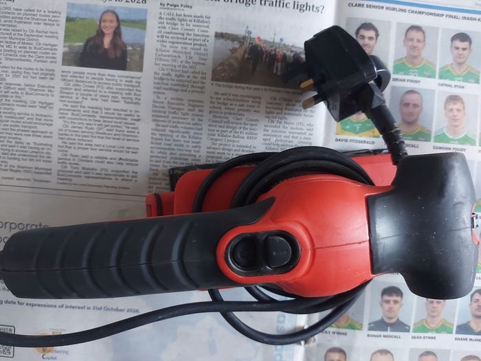 Black & Decker Sander, Model KA320E, working great and in Excellent condition