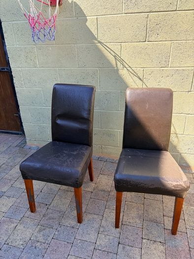 2 chairs free to go