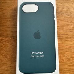 iPhone 16e silicone case lake green