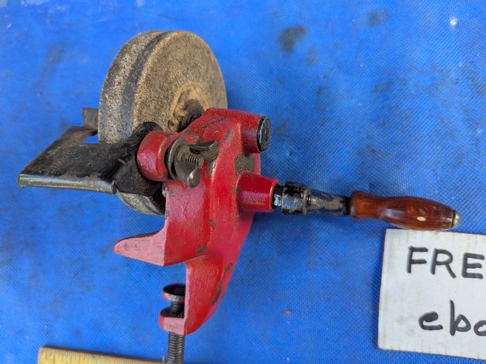 Hand Operated Grinder