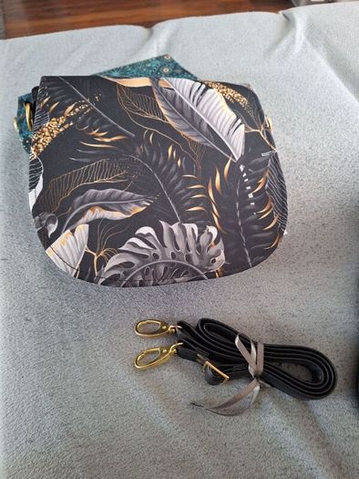 Women's handbags