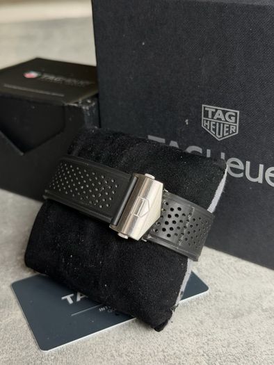 Tag Heuer Carrera Calibre Heuer 02 Gmt