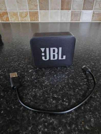 JBL go2 Bluetooth speaker