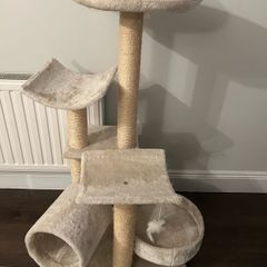 Cream Zooplus Cat Tree