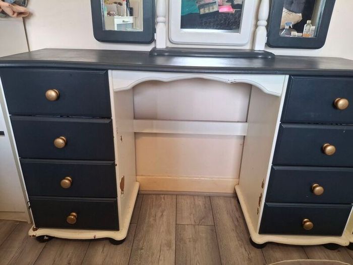 chest of drawers and vanity