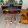 Mario Bowser's Castle, Ship & figures Image 2