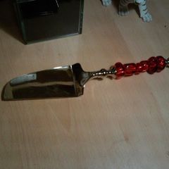 cake knife
