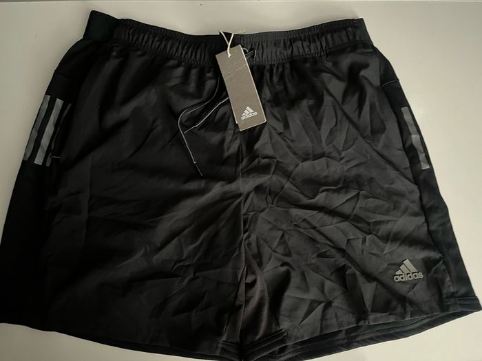 Adidas shorts aeroready size xl