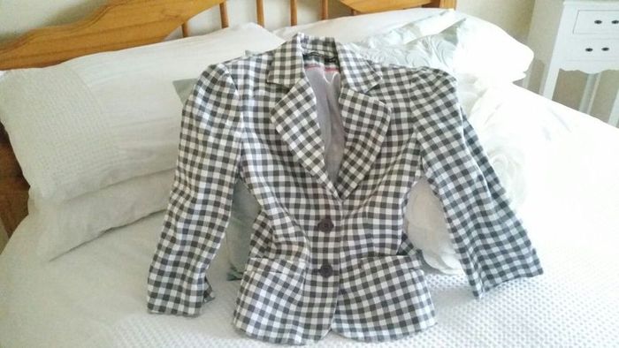 Grey & White Checkered Blazer - Size 8
