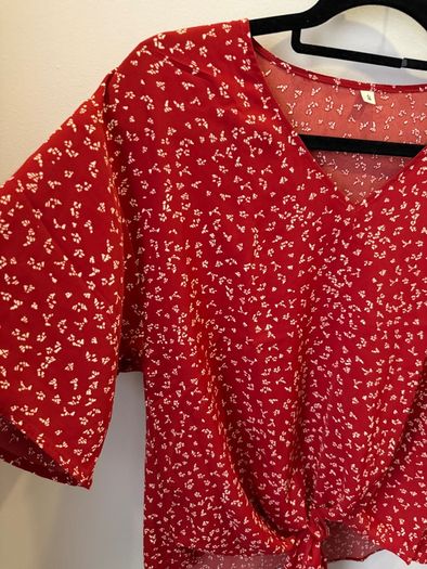 Red Floral Tie Front Knot Top Size S!