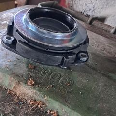 vw caddy, shock top mount