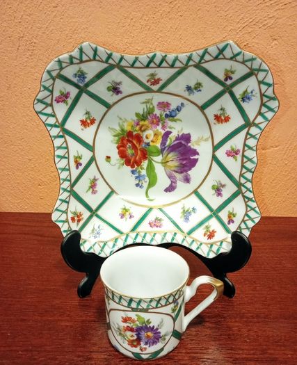 Vintage Paris Royal 'Green Garden' Square Plate and Demitasse Cup.