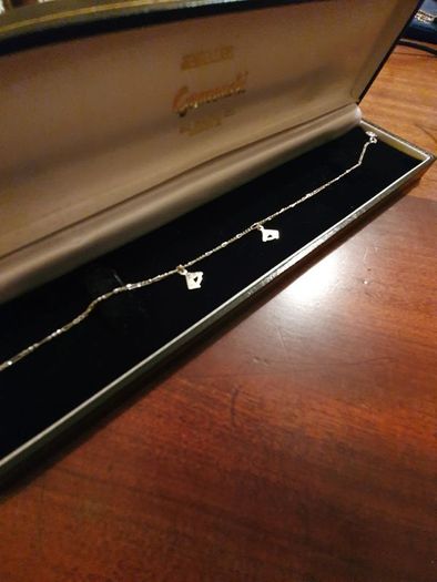 Silver horse head charm bracelet