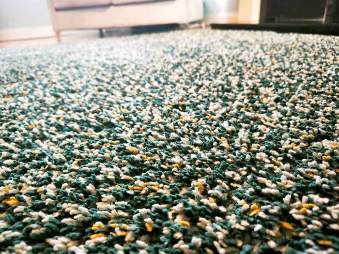 Beautiful IKEA Luxury Shaggy Rug.  Excellent Condition.  230 x 172 cm