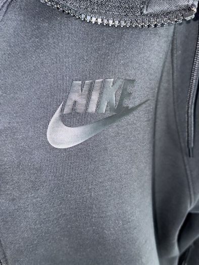 Men's Black Full-Zip Hoodie from Nike