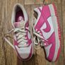 womens pink Nike dunks trainers Image 4