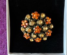 Brooch - Crystal
