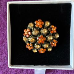 Brooch - Crystal