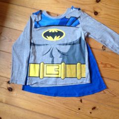 Age 4-5 Batman Caped Top