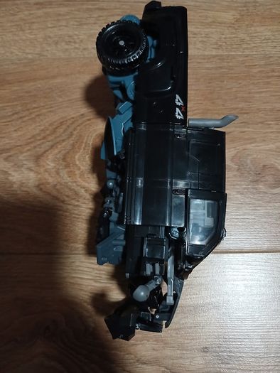 Transformer Ironhide