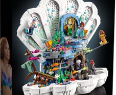 LEGO Disney The Little Mermaid Royal Clamshell 43225