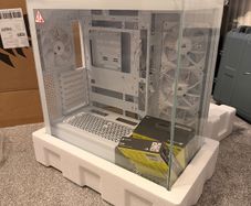 Corsair 3500 pc case With 4x rs120 fans