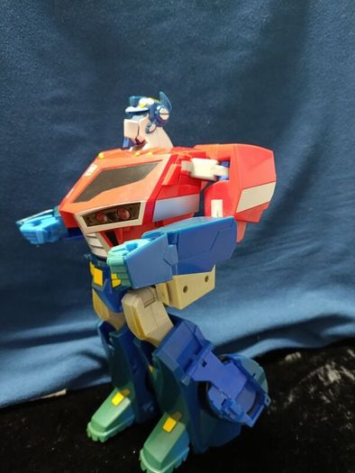 12" Talking Light-Up Animated Series Optimus Prime Action Figure Transformers