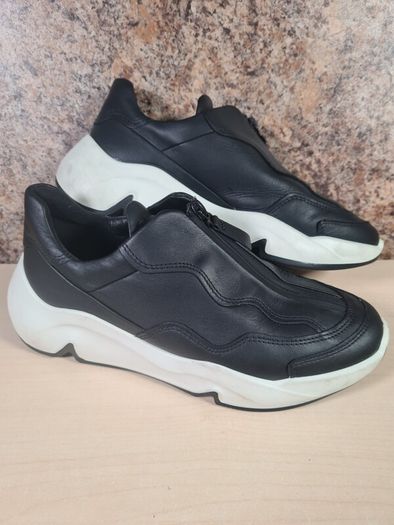 womens ECCO Chunky W zip trainers black leather runners Size UK 6 EU 39