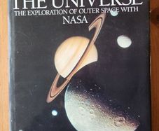 To The Edge Of The Universe.the Exploration Of Outer Space With Nasa. Large Volume Hardback With Dustjacket In Good Condition.