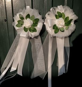 Ivory Handmade Wedding Pew Ends