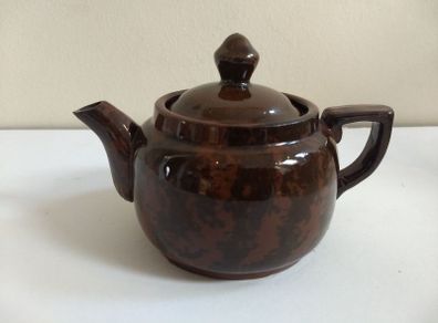 Lovely Vintage Small One Cup Brown Betty Style Teapot By Globe Pottery, Made in England
