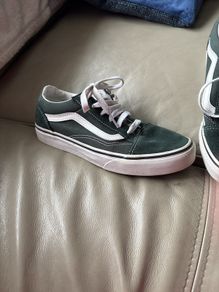 Old school Vans runners
