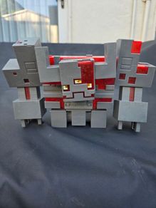 Minecraft Dungeons Redstone Monstrosity Figure