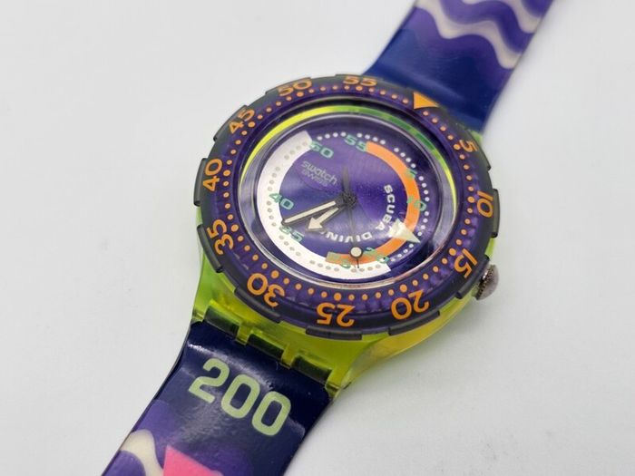 Vintage Swiss Watch Swatch Scuba 1990s Collectable
