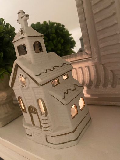 ShabbyChic Tealight Light up Church