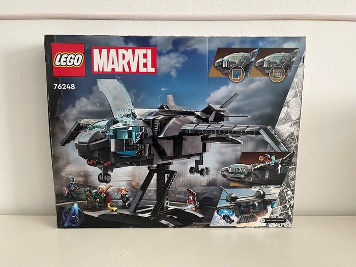 LEGO Marvel The Avengers Quinjet 76248