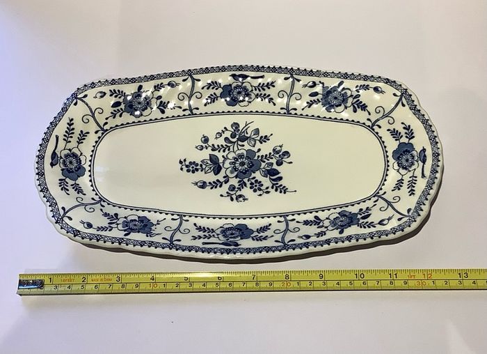 Vintage Johnson Brothers Indies sandwich tray