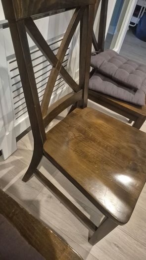 Table with bench and 4 chairs
