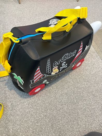trunki case kids black